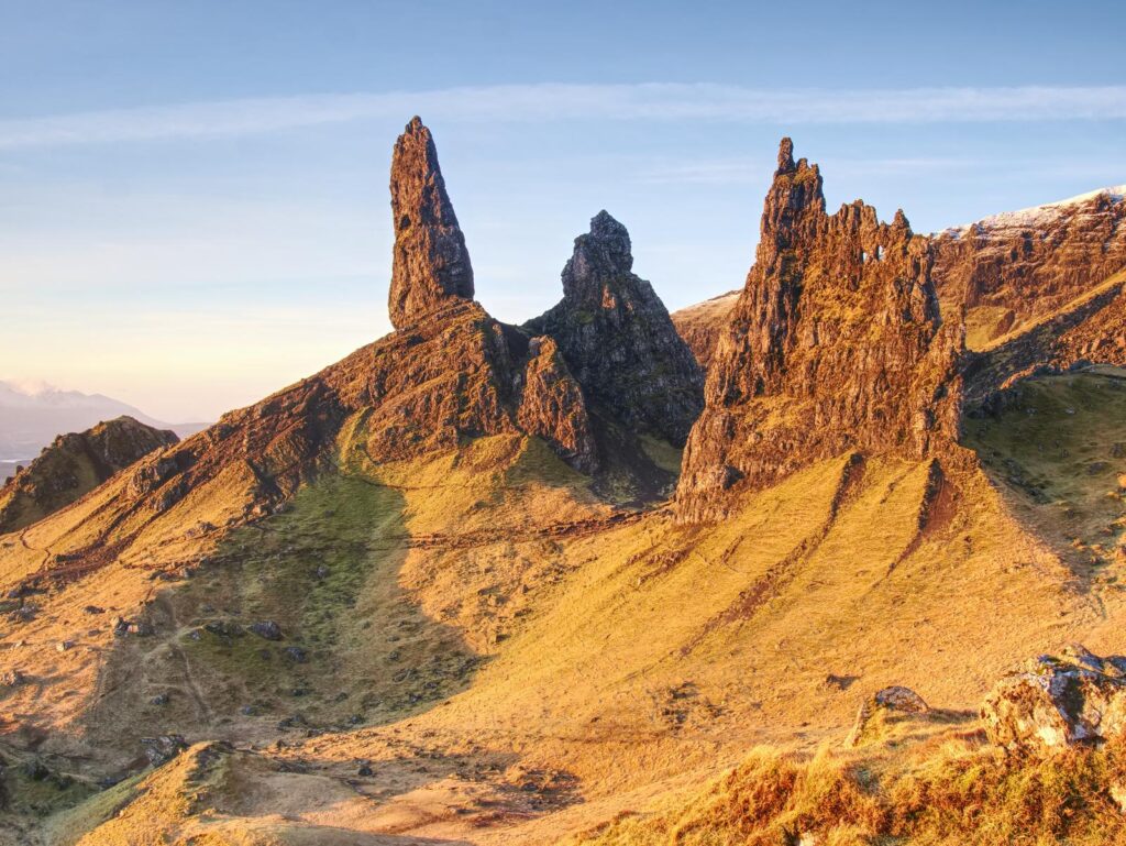 El Old Man of Storr en la isla de Skye, en las Highlands de Escocia