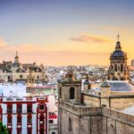 ¿Dónde alojarse en Sevilla? Las 4 mejores zonas y alojamientos 🇪🇸
