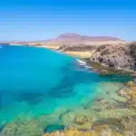¿Dónde alojarse en Lanzarote? Las 4 mejores zonas y alojamientos (+ zonas a evitar)