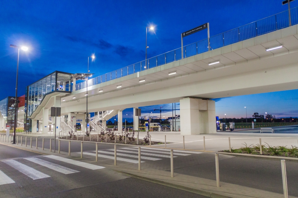 La estación de tren del aeropuerto de Gdansk (Gdańsk Lech Wałęsa Airport)