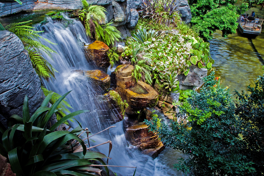 ¿Dónde alojarse en Nashville? Las 5 mejores zonas y buenos hoteles 10 Cascada y jardín tropical del Gaylord Opryland Resort en Music Valley en Nashville