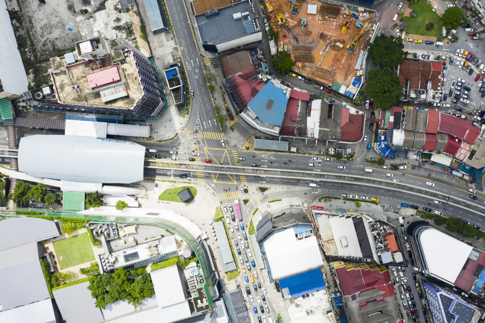 Del aeropuerto de Kuala Lumpur al centro - guía de transporte 13 Cruce de calles de Bukit Bintang en Kuala Lumpur visto desde arriba