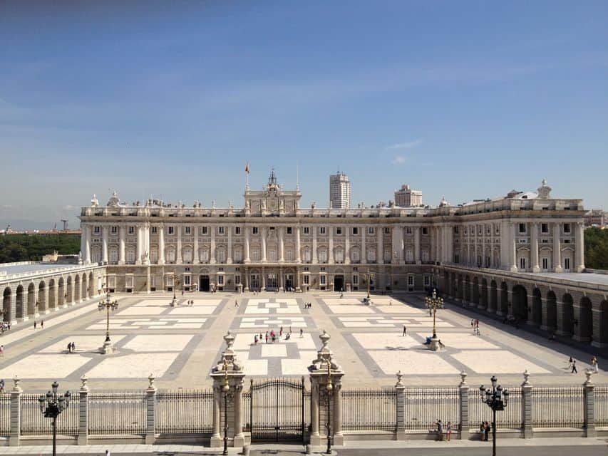 Qué ver en Madrid: las 18 mejores cosas que hacer 20 El Palacio Real de Madrid