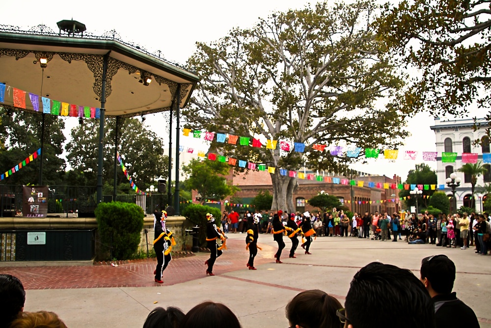 El Pueblo de Los Ángeles junto a Olvera Street, en el Downtown