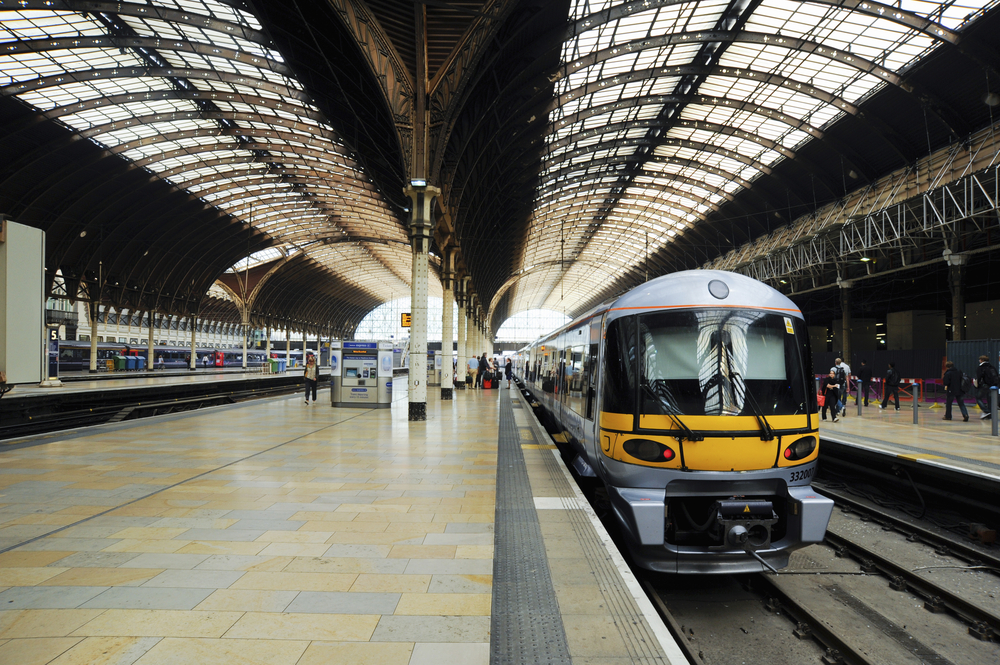 De Heathrow a Londres - trenes, autobuses y taxis 9 Heathrow Express hacia la estación de Paddington