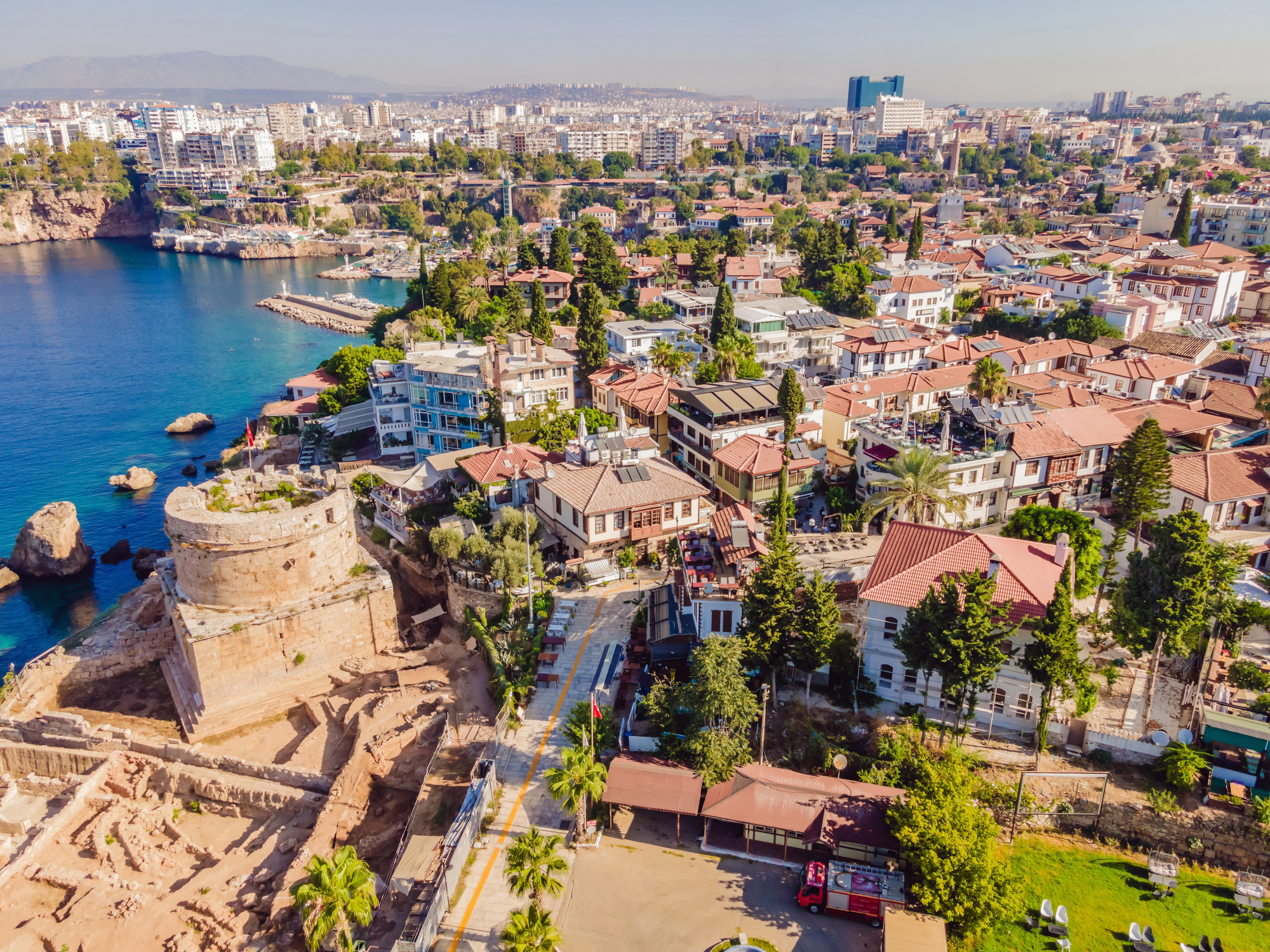 Kaleiçi y el puerto antiguo de Antalya