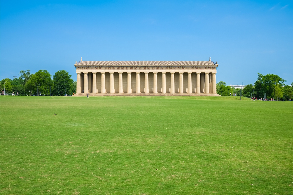 ¿Dónde alojarse en Nashville? Las 5 mejores zonas y buenos hoteles 9 La réplica del Partenón en Centennial Park en Nashville