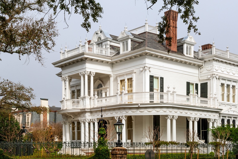 ¿Dónde alojarse en Nueva Orleans? Las 5 mejores zonas y buenos hoteles 12 Mansión histórica en St. Charles Avenue, en el Garden District de Nueva Orleans