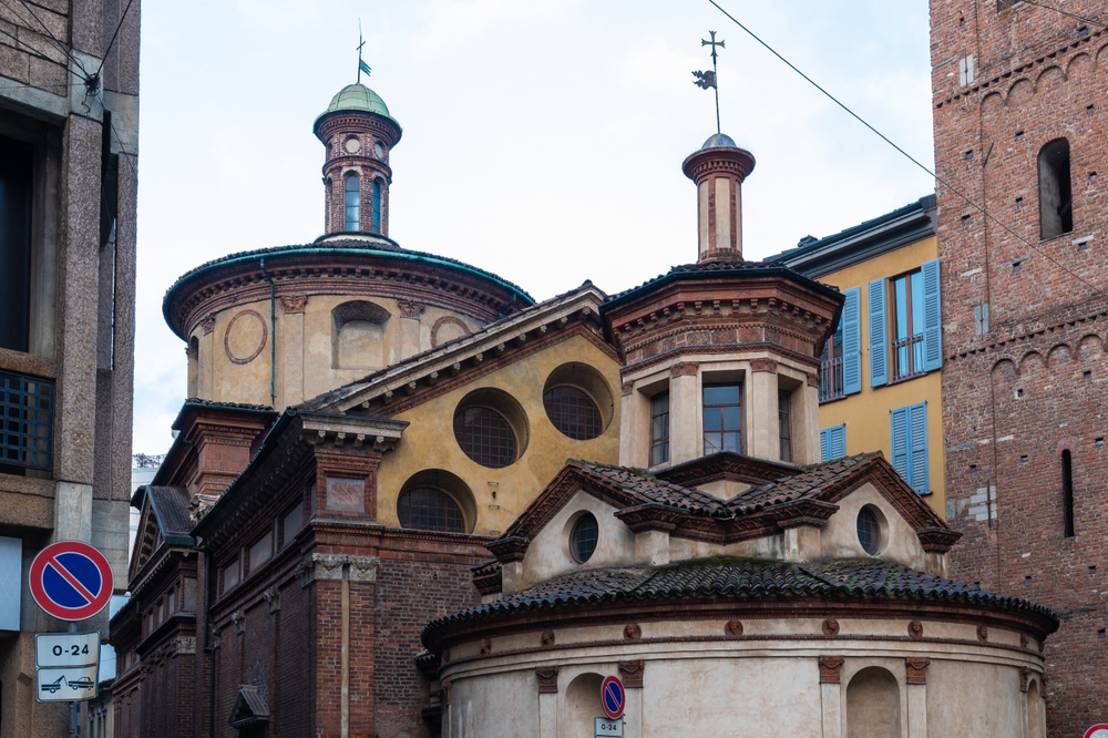 Qué ver en Milán: 20 lugares, museos y excursiones 35 Iglesia de Santa Maria presso San Satiro en Milán