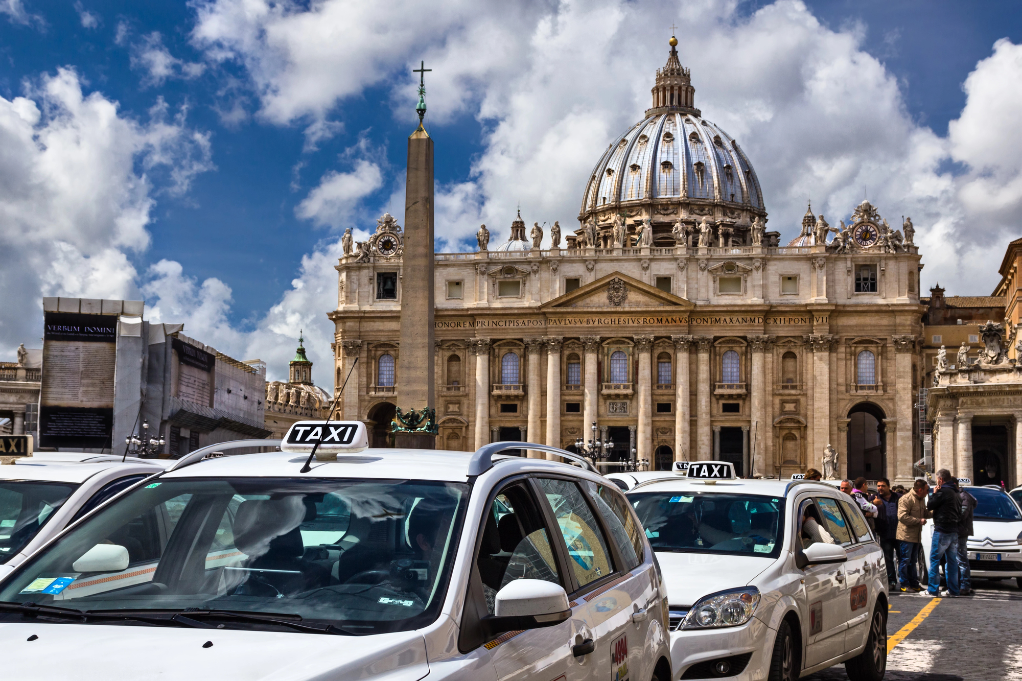 Del aeropuerto de Ciampino al centro de Roma - guía de transporte 10 Taxi en Roma