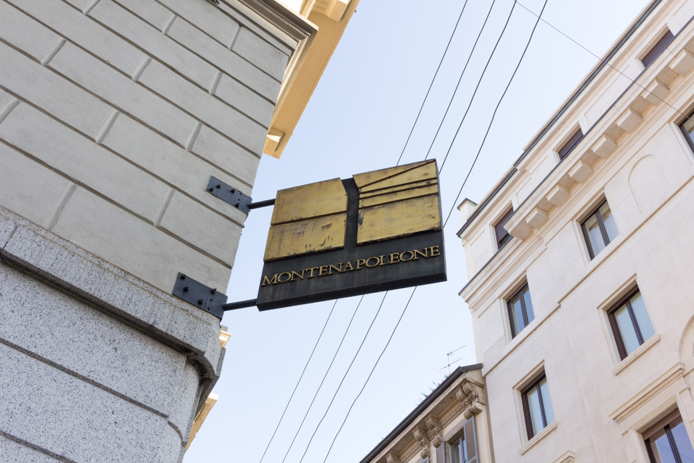 Qué ver en Milán: 20 lugares, museos y excursiones 29 Calle comercial Via Monte Napoleone en Milán