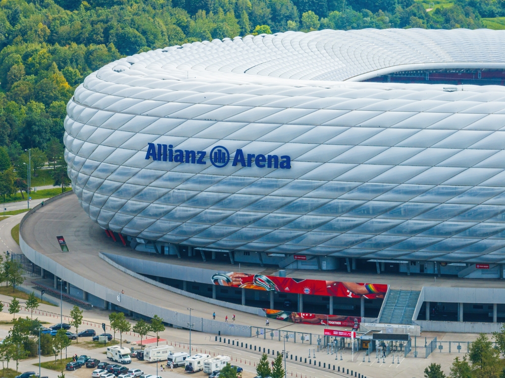 Qué ver en Múnich: las 18 mejores cosas que hacer 32 Vista aérea del estadio de fútbol Allianz Arena de Múnich