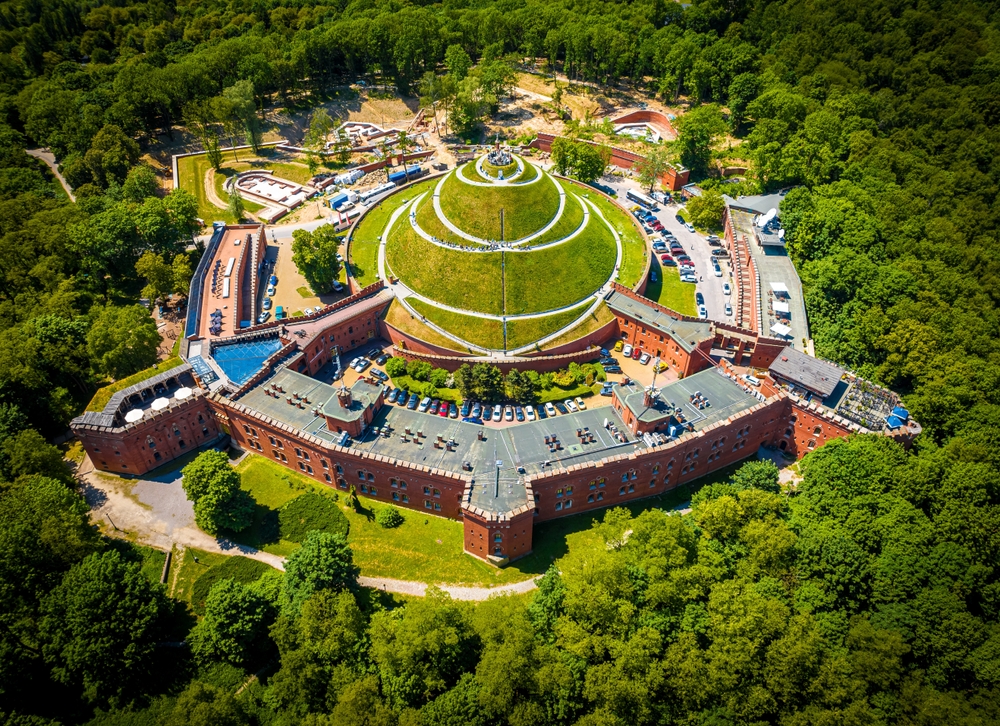 Qué ver en Cracovia: las 18 mejores cosas que hacer 35 Vista aérea del montículo de Kościuszko en Cracovia
