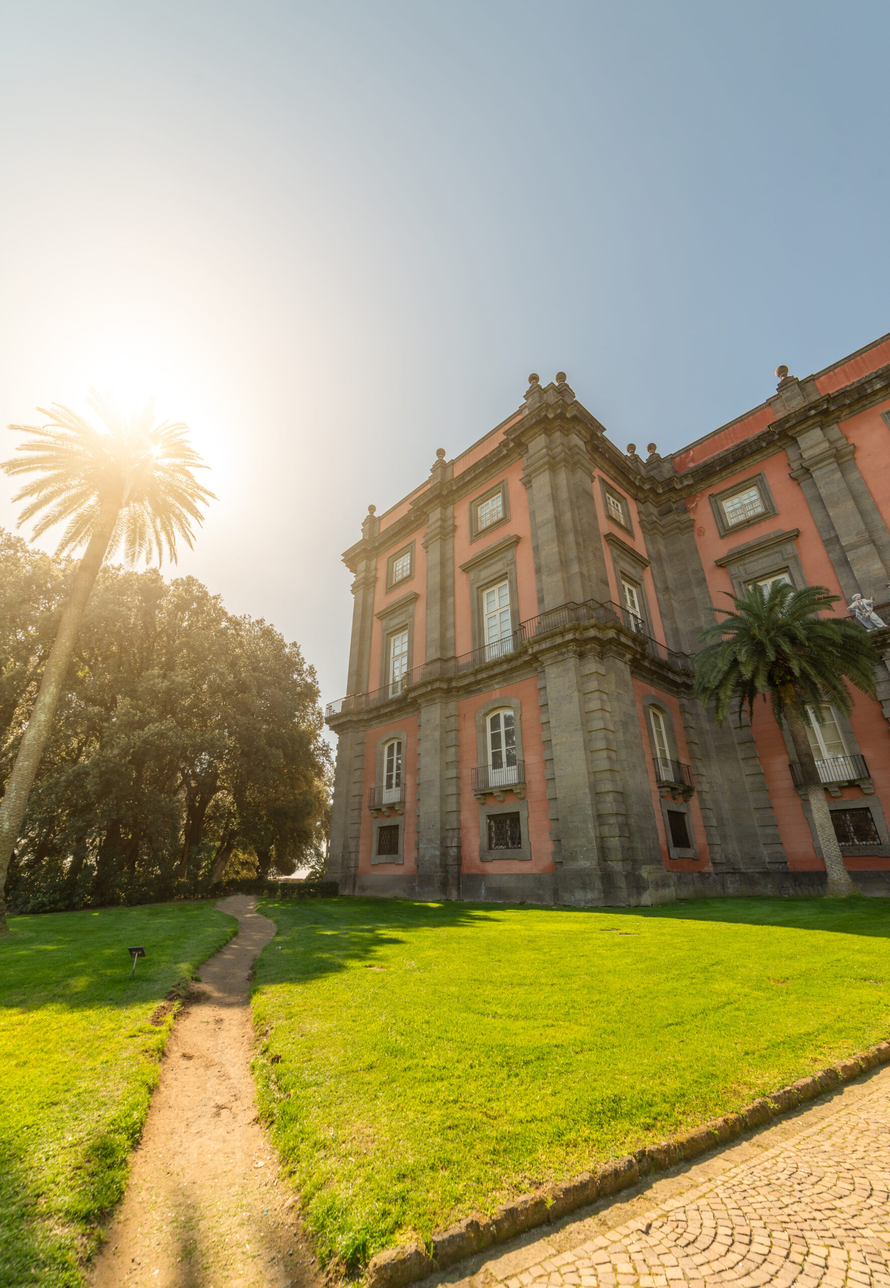 Qué ver en Nápoles: las 17 mejores cosas que hacer 31 El Palazzo Reale di Capodimonte en su parque