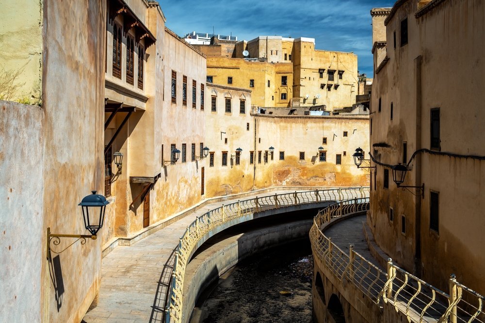 ¿Dónde alojarse en Marruecos? Las 7 mejores zonas y buenos hoteles 13 Casas y minaretes en la medina de Fez el Bali, en Fez