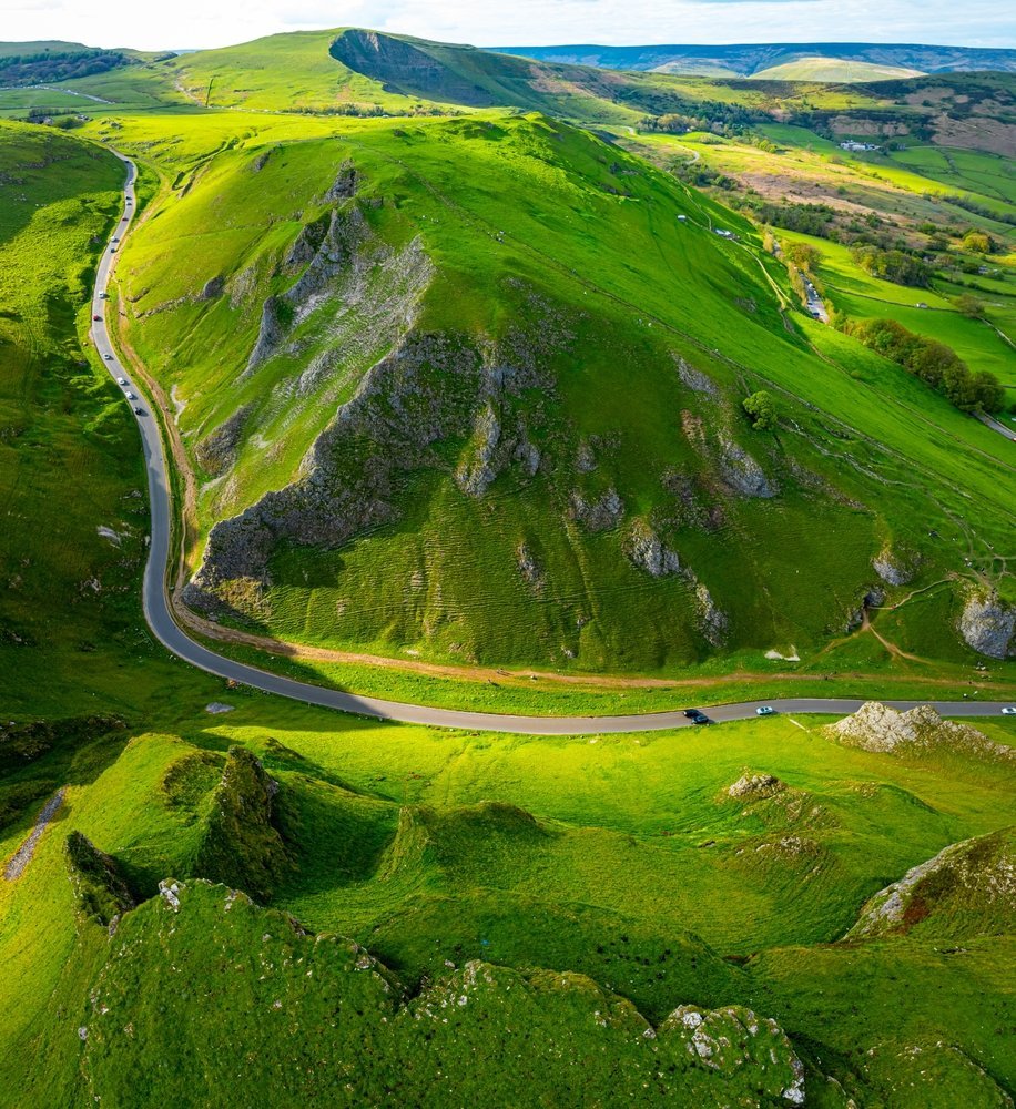 Qué ver en Manchester - las 18 mejores cosas que ver y hacer en la ciudad del fútbol y la música 37 La colina Mam Tor junto a Castleton en el Peak District
