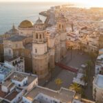 ¿Dónde alojarse en Cádiz? Las 5 mejores zonas y buenos hoteles