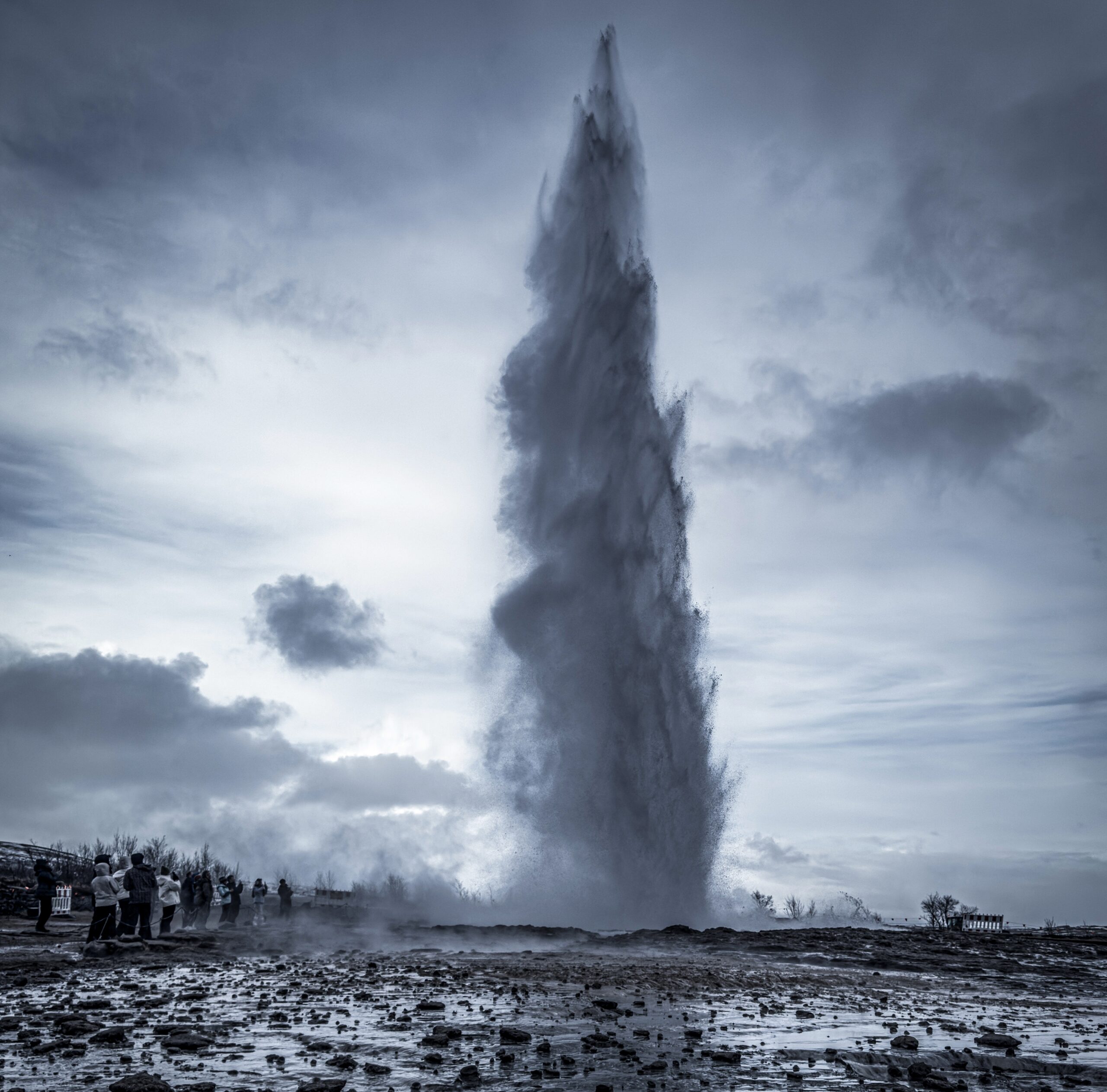 Qué ver en Islandia: las 18 mejores cosas que hacer 23 Erupción de Strokkur en Geysir