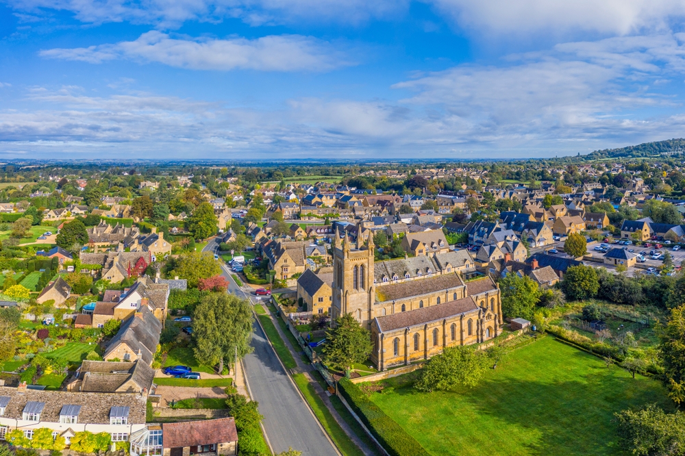 Vista aérea del pueblo de Broadway, en los Cotswolds